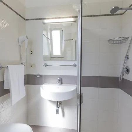 Hotel Vela D'oro Riccione