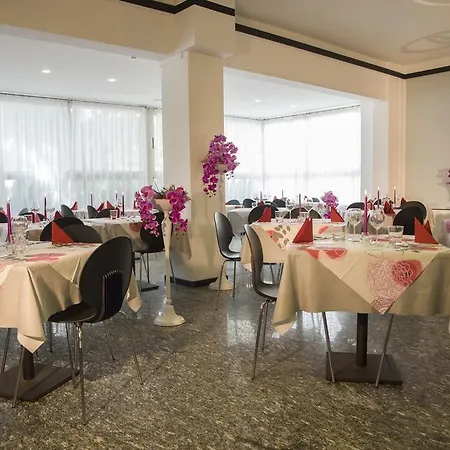 Vela D'oro Ριτσιόνε