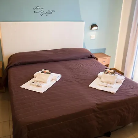 Ξενοδοχείο Vela D'oro 2*