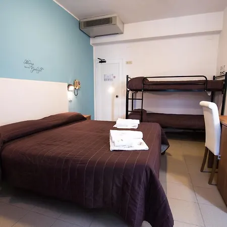 Vela D'oro 2* ريتشيوني