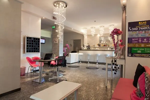 Vela D'oro Hotell 2*
