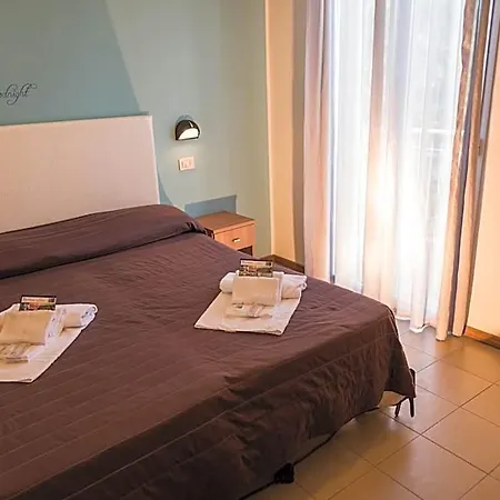 Hotel Vela D'oro