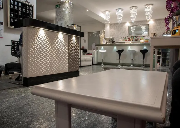 Vela D'oro Hotell 2*